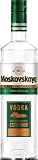 Moskovskaya Osobaya Vodka - 100cl (1000ml / 1 L) - 38% Vol. - Destilada con ingredientes naturales - Ideal para cócteles, chupitos o con hielo - Elaborado en Riga, Letonia