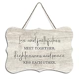 Letrero rústico de madera colgante con texto en inglés ''Love And Faithfulness Meet Together; justicia y paz besándose entre sí'', placa de madera para decoración de pared del hogar, sala de estar,