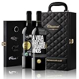 «La vida está hecha para buenos amigos y grandes vinos» Mensaje en una Botella. Estuche-Maletín de LUJO 2x Vino Tinto Premium Reserva 12 Meses y Set de 4 Accesorios. Etiqueta Negra PERSONALIZABLE